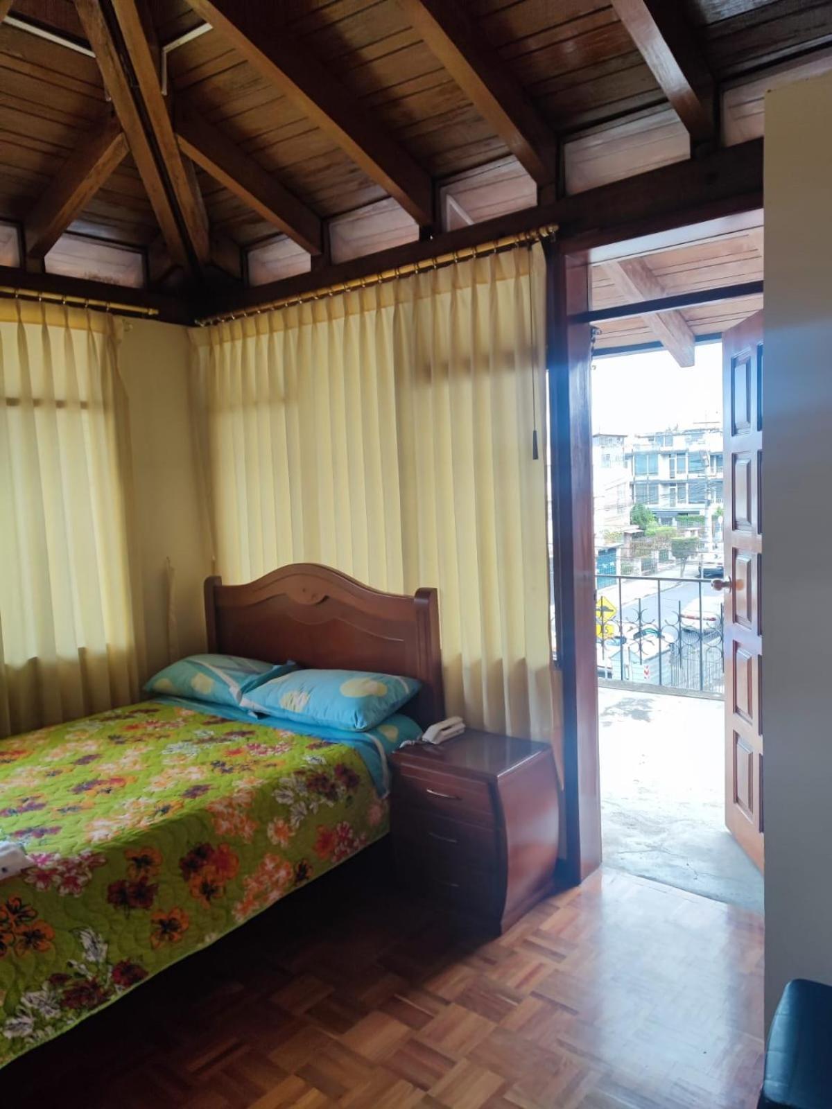 Hostal El Confort Quito Norte Exterior foto